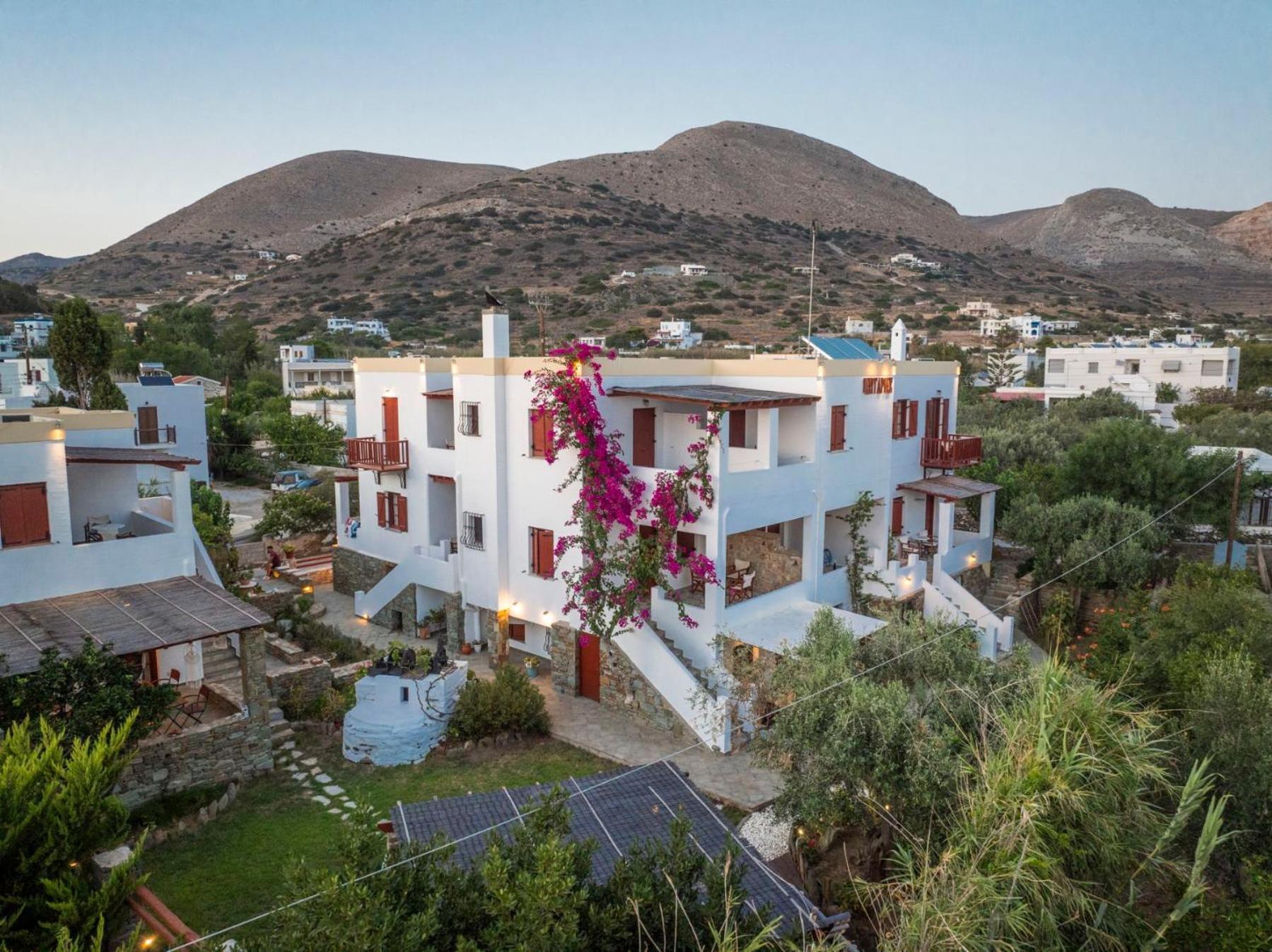 Ligaries Kini Exterior foto
