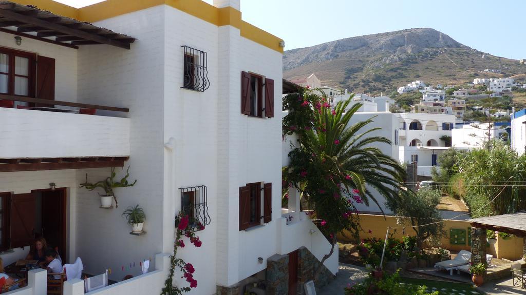 Ligaries Kini Exterior foto